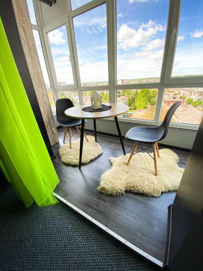 Belvederska Apartment 3 Ivano-Frankivsk Ngoại thất bức ảnh